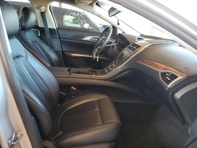 Photo 5 from auction – 2016 LINCOLN MKZ with VIN 3LN6L2G92GR615334