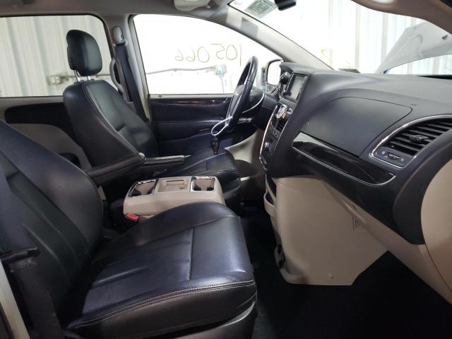 Photo 5 from auction – 2016 CHRYSLER TOWN & COU with VIN 2C4RC1BG8GR280247