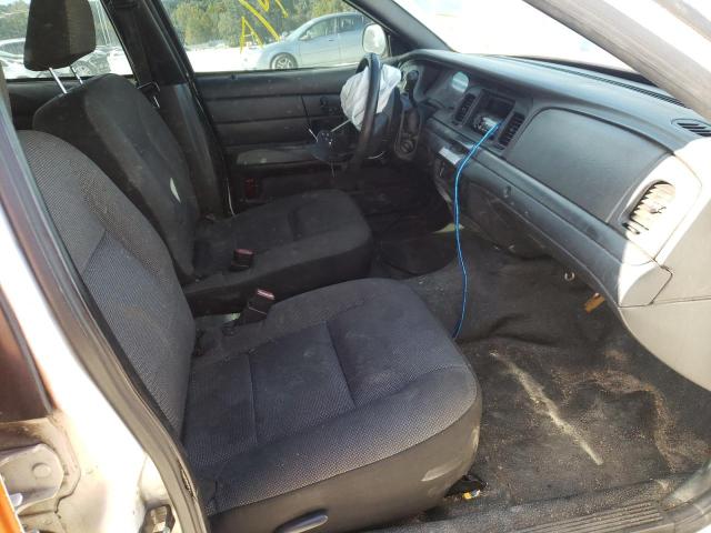 Photo 5 from auction – 2006 FORD CROWN VICT with VIN 2FAFP71W26X156445