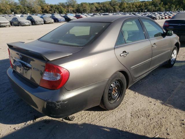 Photo 4 from auction – 2003 TOYOTA CAMRY LE with VIN 4T1BE32K53U688919