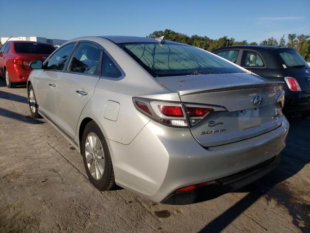 Photo 3 from auction – 2016 HYUNDAI SONATA HYB with VIN KMHE24L10GA033110