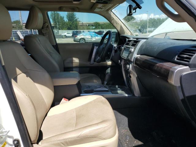 Photo 5 from auction – 2016 TOYOTA 4RUNNER SR with VIN JTEZU5JR9G5127571