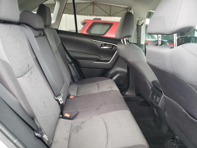Photo 6 from auction – 2022 TOYOTA RAV4 XLE with VIN 2T3W1RFV4NC174270