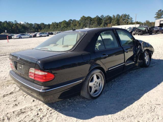 Photo 4 from auction – 2002 MERCEDES-BENZ E 320 with VIN WDBJF65JX2B471344
