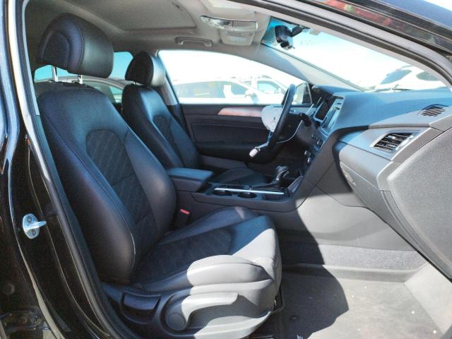 Photo 5 from auction – 2017 HYUNDAI SONATA SPO with VIN 5NPE34AF5HH442813