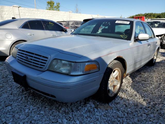 Photo 2 from auction – 2002 FORD CROWN VICT with VIN 2FAFP74W72X119669