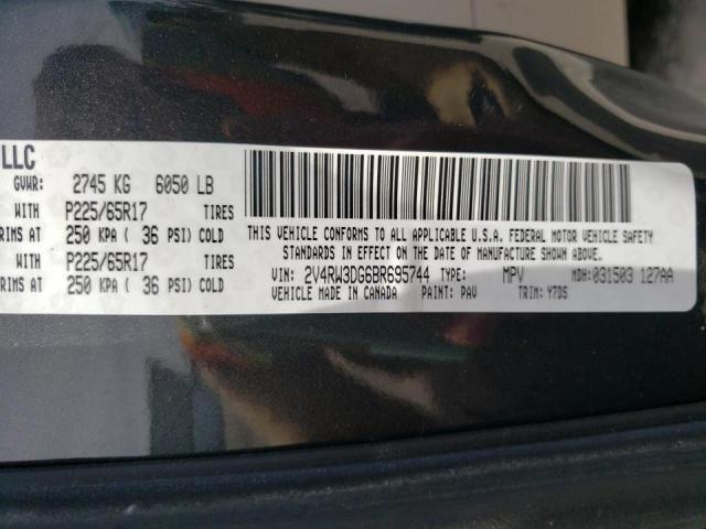 Photo 10 from auction – 2011 VOLKSWAGEN ROUTAN SE with VIN 2V4RW3DG6BR695744