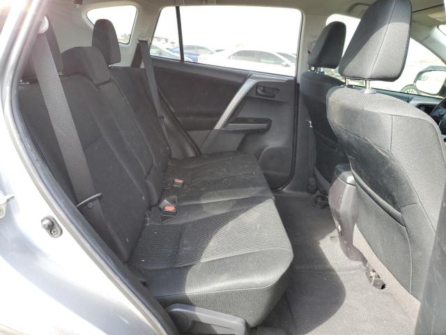 Photo 6 from auction – 2018 TOYOTA RAV4 LE with VIN 2T3ZFREV4JW522559