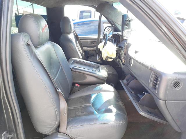 Photo 5 from auction – 2003 CHEVROLET SILVERADO with VIN 1GCEC14V53Z166829