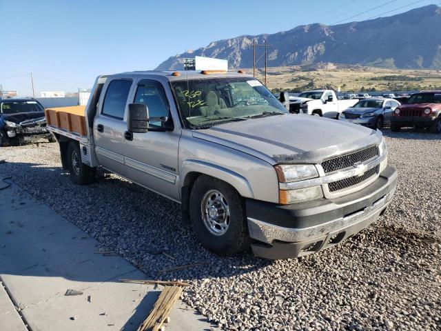 CHEVROLET SILVERADO 2004 with VIN 1GCHK23U04F181398 - Photo from auction