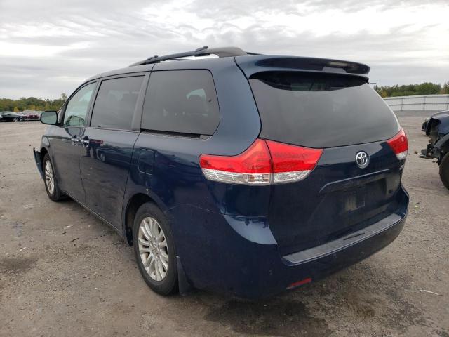 Photo 3 from auction – 2012 TOYOTA SIENNA XLE with VIN 5TDYK3DC7CS254034