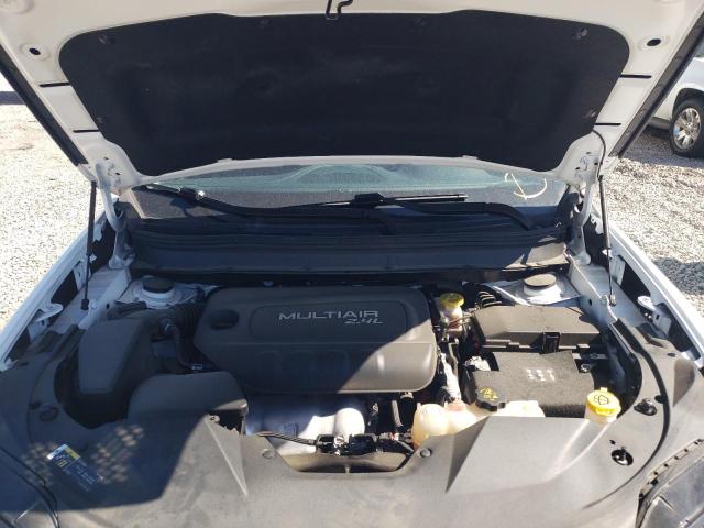 Photo 7 from auction – 2019 JEEP CHEROKEE L with VIN 1C4PJLLB2KD145739
