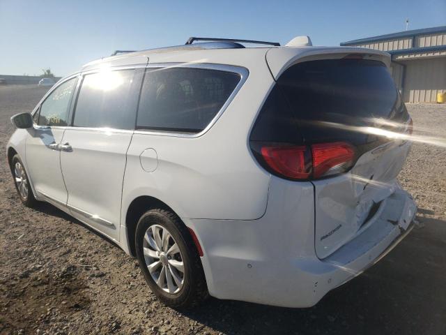 Photo 3 from auction – 2019 CHRYSLER PACIFICA T with VIN 2C4RC1BG8KR655336