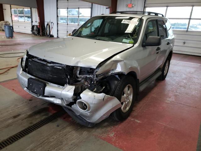 Photo 2 from auction – 2009 FORD ESCAPE XLT with VIN 1FMCU937X9KA19912