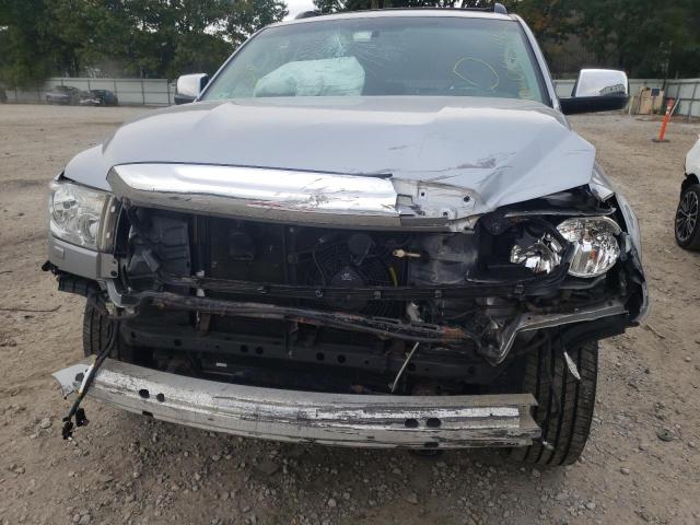 Photo 9 from auction – 2013 TOYOTA SEQUOIA LI with VIN 5TDJY5G13DS086089