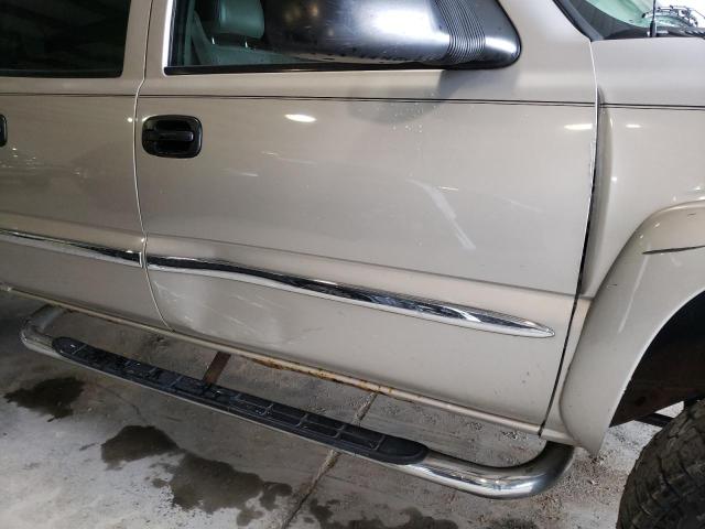 Photo 9 from auction – 2004 GMC SIERRA K25 with VIN 1GTHK23U64F197203