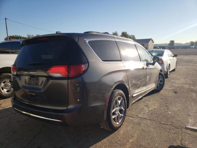 Photo 4 from auction – 2017 CHRYSLER PACIFICA T with VIN 2C4RC1BG1HR513726