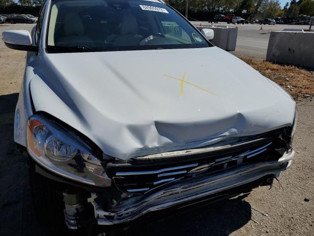 Photo 9 from auction – 2016 VOLVO XC60 T5 PR with VIN YV440MDK6G2795183