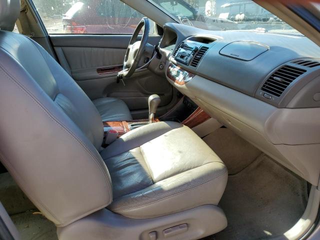 Photo 5 from auction – 2002 TOYOTA CAMRY LE with VIN 4T1BF30K82U534770