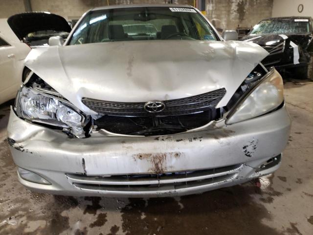 Photo 9 from auction – 2004 TOYOTA CAMRY LE with VIN 4T1BE30K94U874810