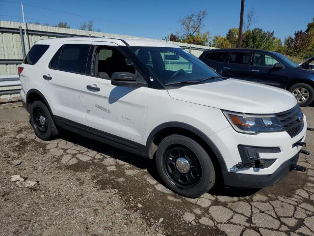 FORD EXPLORER P 2018 with VIN 1FM5K8ARXJGC74631 - Photo from auction