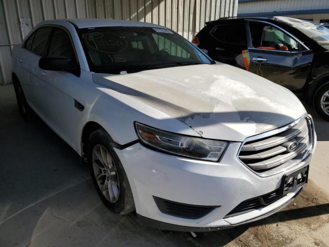 FORD TAURUS SE 2013 with VIN 1FAHP2D8XDG156172 - Photo from auction
