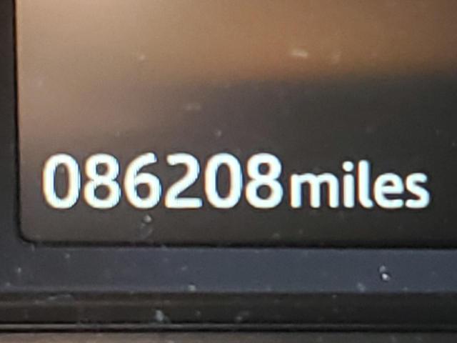 Photo 8 from auction – 2018 JAGUAR XE with VIN SAJAR4FX1JCP35495