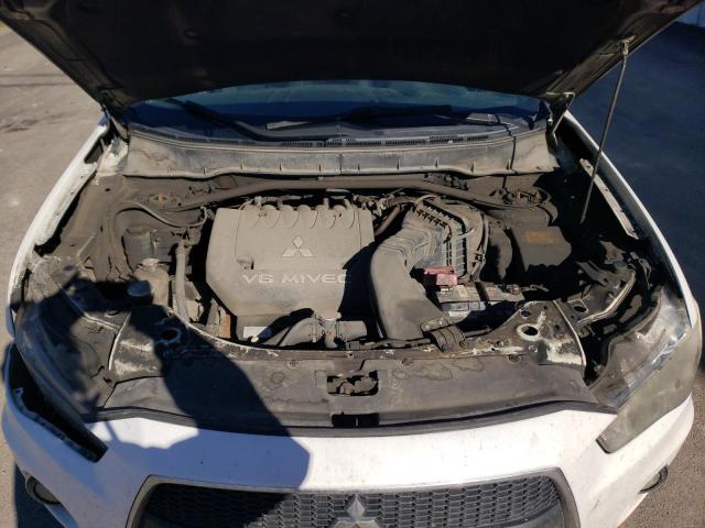 Photo 7 from auction – 2010 MITSUBISHI OUTLANDER with VIN JA4JT3AX8AZ604461