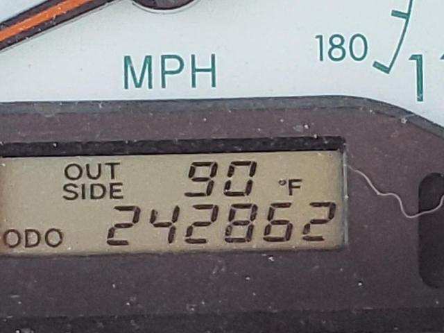 Photo 8 from auction – 2004 TOYOTA COROLLA CE with VIN JTDBR38E742017601