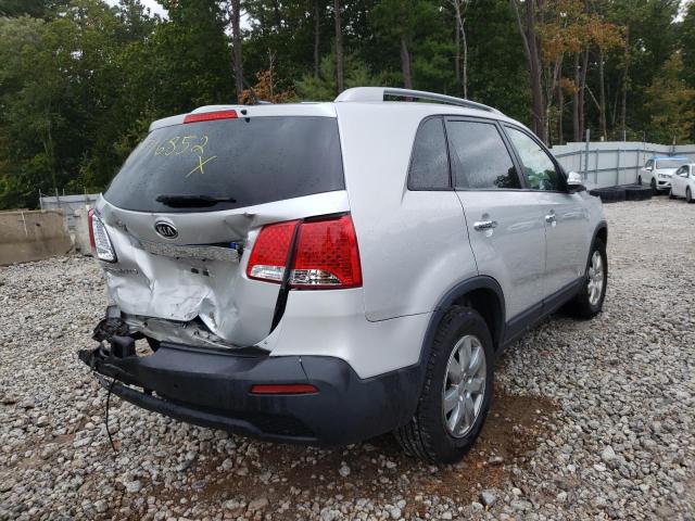 Photo 4 from auction – 2013 KIA SORENTO LX with VIN 5XYKTCA64DG313105