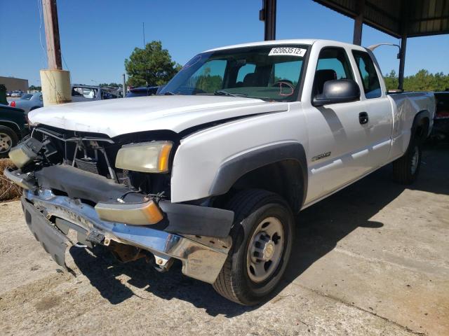 Фото 2 с аукциона – 2004 CHEVROLET SILVERADO с VIN 1GCHC29U84E290914