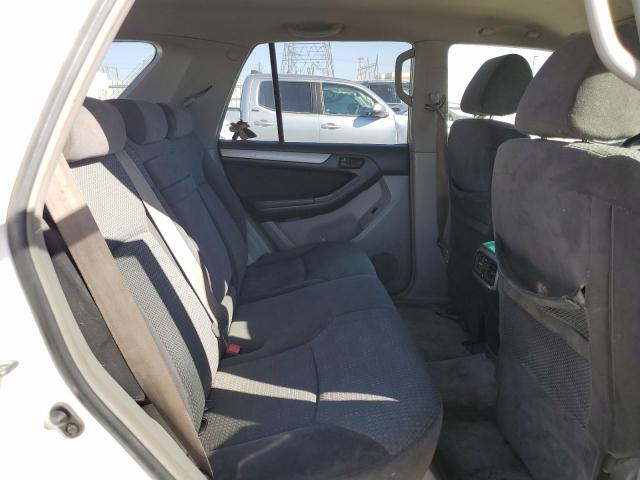 Photo 6 from auction – 2004 TOYOTA 4RUNNER SR with VIN JTEZT14R148004638