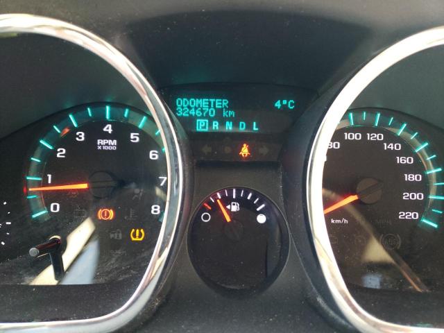 Photo 8 from auction – 2010 CHEVROLET TRAVERSE L with VIN 1GNLVEED2AS142709