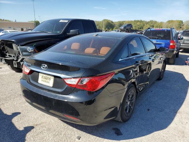 Photo 4 from auction – 2012 HYUNDAI SONATA GLS with VIN 5NPEB4AC0CH396292