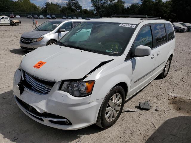 Photo 2 from auction – 2016 CHRYSLER TOWN & COU with VIN 2C4RC1BG7GR246560