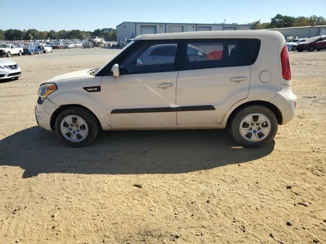 Photo 9 from auction – 2013 KIA SOUL with VIN KNDJT2A54D7768563
