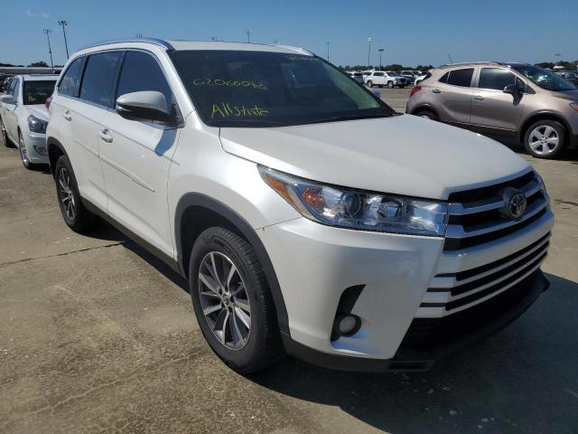 Photo 1 from auction – 2019 TOYOTA HIGHLANDER with VIN 5TDKZRFH4KS332863