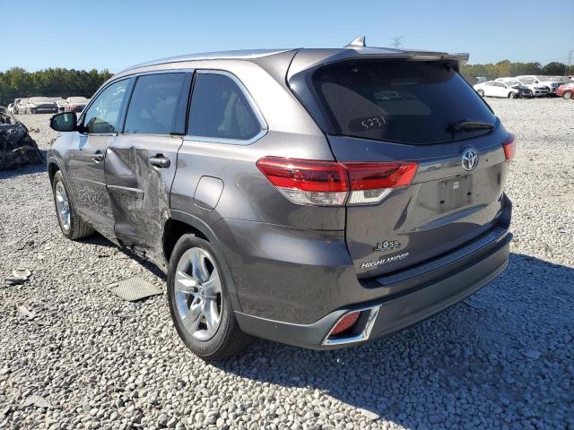Photo 3 from auction – 2017 TOYOTA HIGHLANDER with VIN 5TDYZRFH8HS205231
