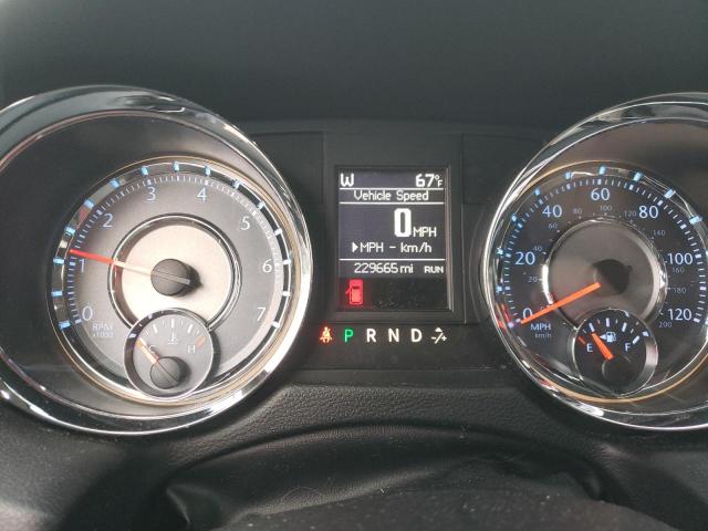 Photo 8 from auction – 2014 CHRYSLER TOWN & COU with VIN 2C4RC1BG1ER207461