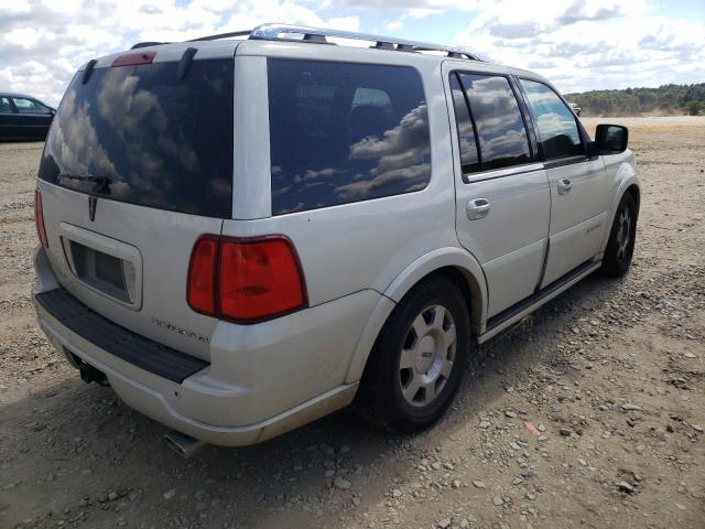 Photo 4 from auction – 2005 LINCOLN NAVIGATOR with VIN 5LMFU27565LJ08682