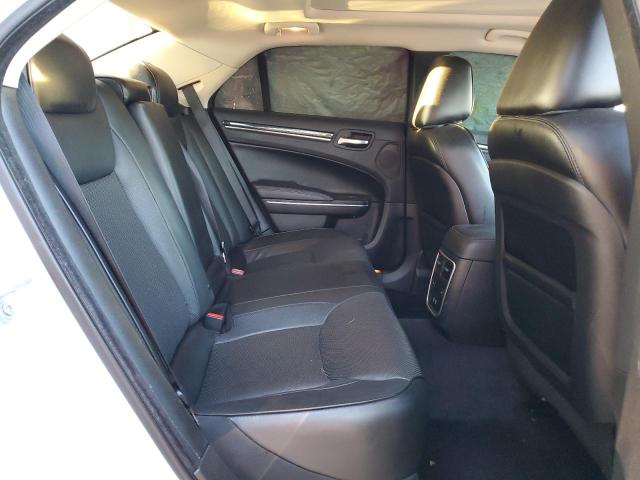 Photo 6 from auction – 2017 CHRYSLER 300C with VIN 2C3CCAEG3HH590805