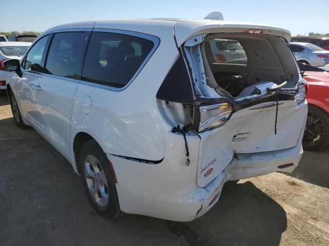 Photo 3 from auction – 2017 CHRYSLER PACIFICA L with VIN 2C4RC1CG4HR598432