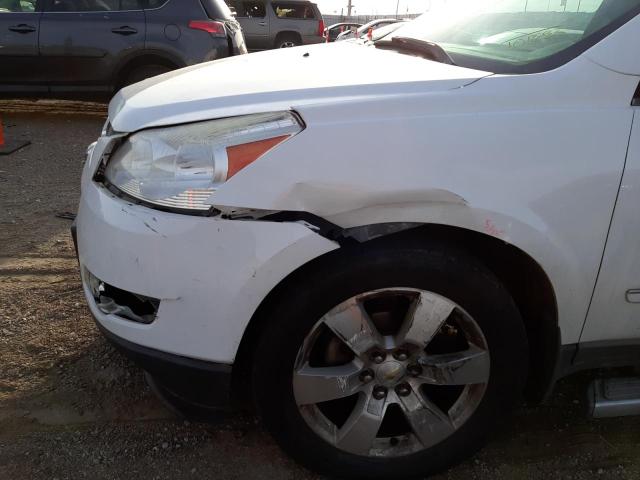 Photo 9 from auction – 2010 CHEVROLET TRAVERSE L with VIN 1GNLVHED7AS101882