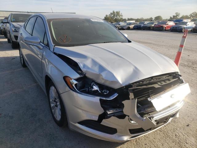 FORD FUSION SE 2015 with VIN 3FA6P0LU0FR253080 - Photo from auction