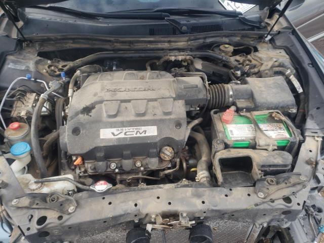 Photo 7 from auction – 2011 HONDA ACCORD CRO with VIN 5J6TF2H56BL007540