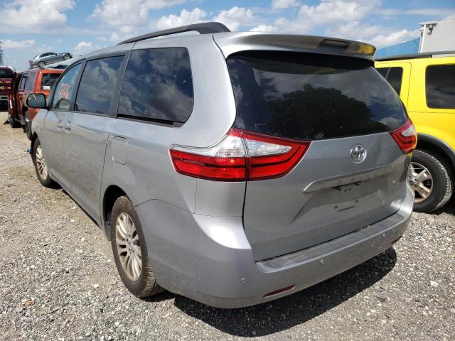 Photo 3 from auction – 2016 TOYOTA SIENNA XLE with VIN 5TDYK3DC0GS707271
