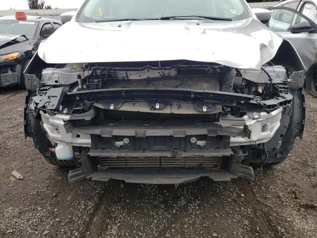 Photo 9 from auction – 2016 FORD ESCAPE SE with VIN 1FMCU9G98GUA41873