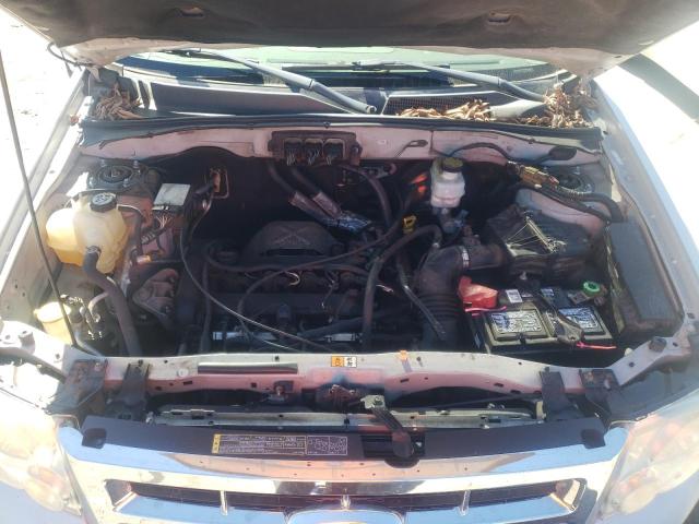 Photo 7 from auction – 2008 FORD ESCAPE XLT with VIN 1FMCU93Z68KB66518
