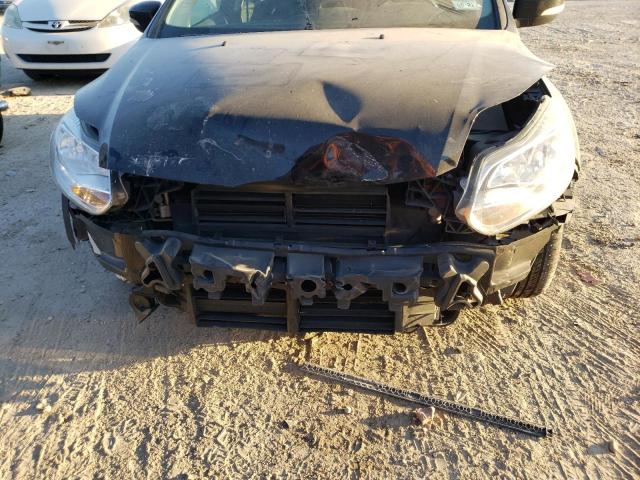 Photo 9 from auction – 2013 FORD FOCUS SE with VIN 1FADP3K20DL151296