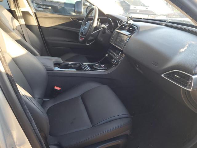 Photo 5 from auction – 2017 JAGUAR XE PREMIUM with VIN SAJAD4BG9HA953145